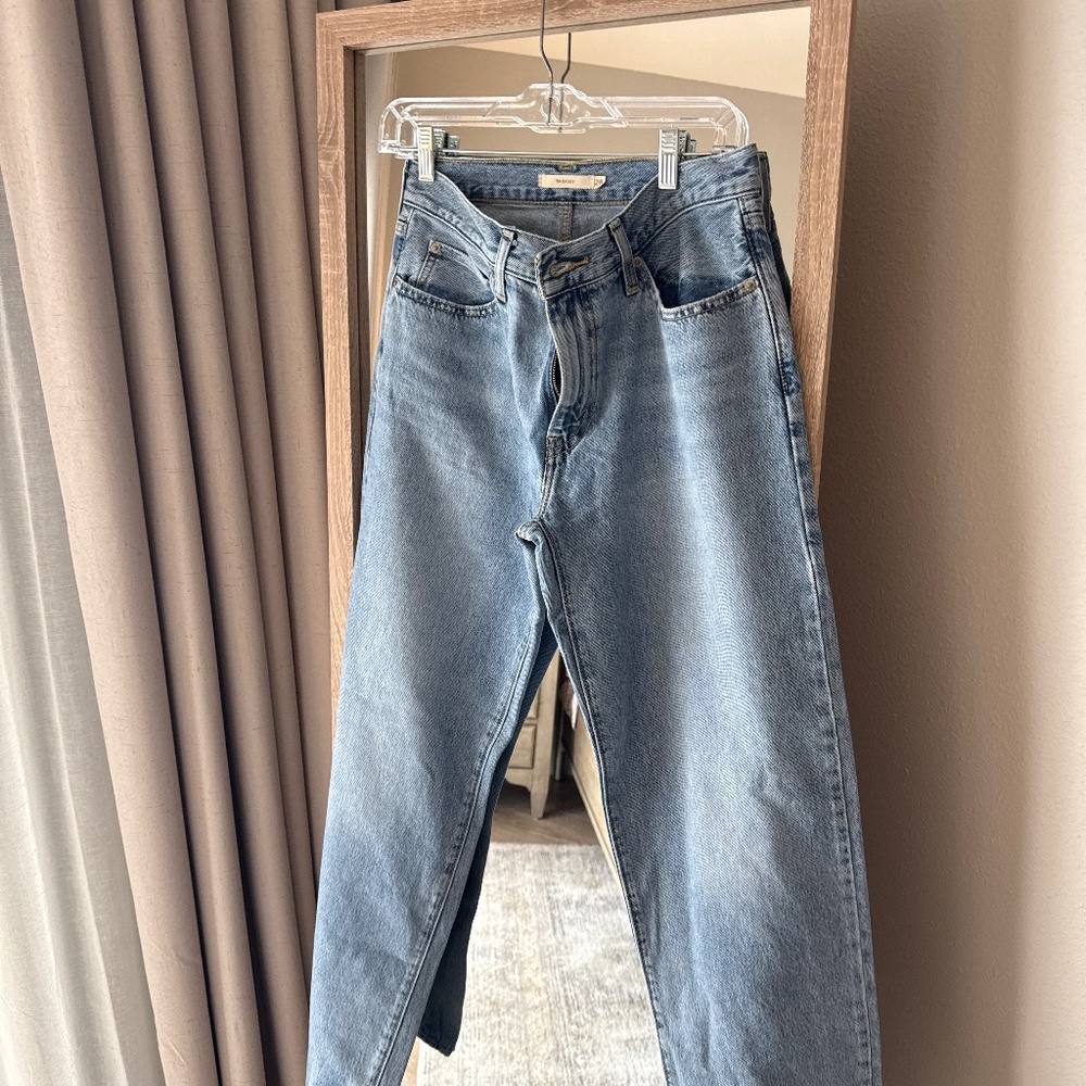 Levi Baggy Jeans